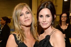 Jennifer Aniston y Courteney Cox celebran Friendsgiving juntos